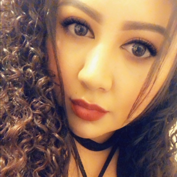 Meet your Posher, Johanna - Picture 1 of 1